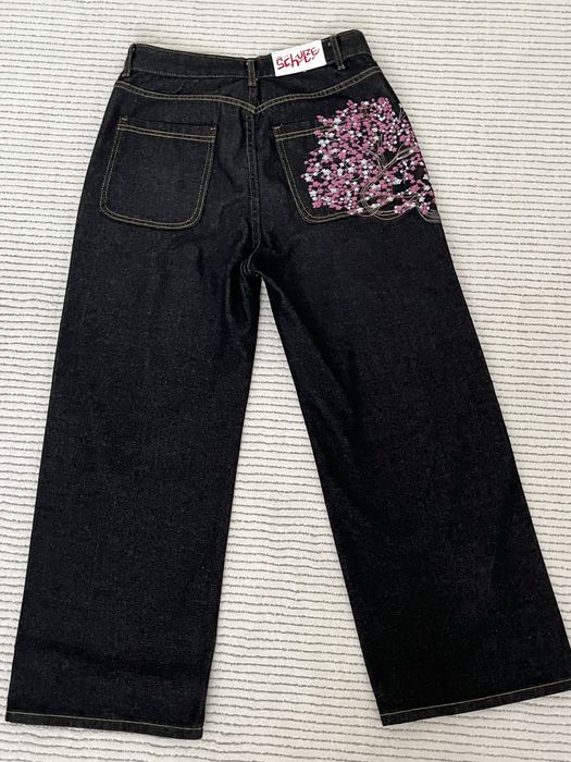 джинсы с сакурой