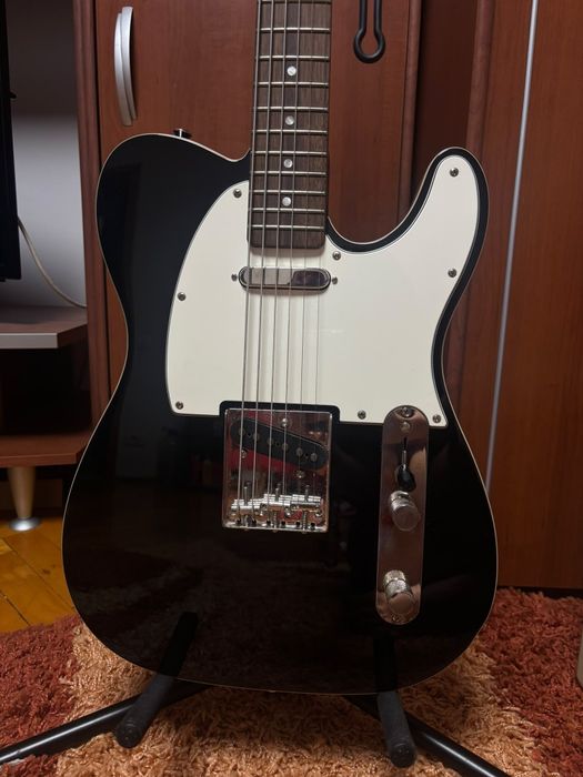 Squier Tele Custom Baritone BK