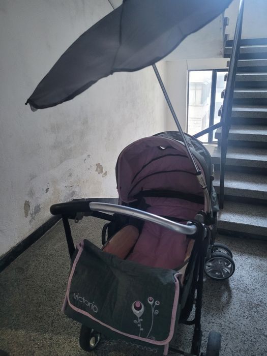 Зимна и лятна количка за бебета