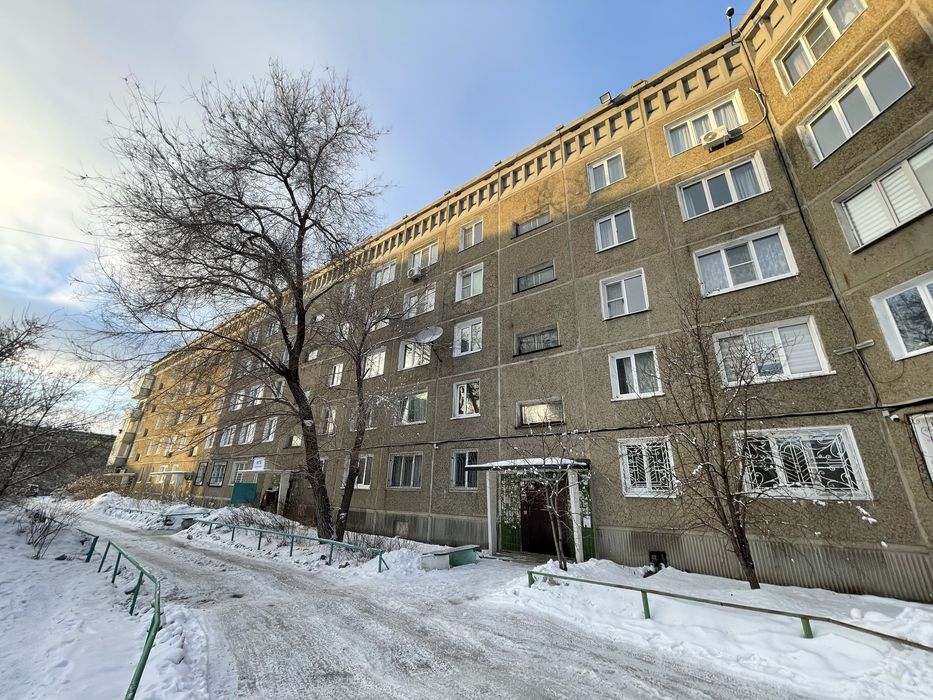 Продам 3шку на КШТ (Сатпаева 8)