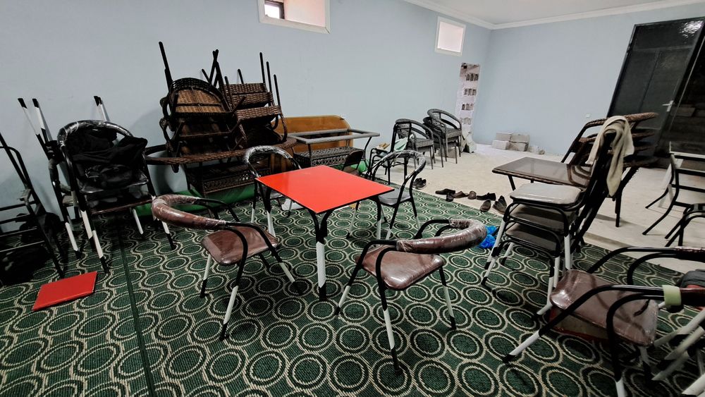 Xar xil turdagi stol stullar belanchaklar