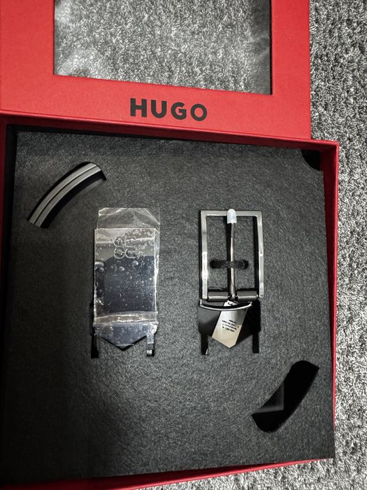 Двулицев мъжки колан Hugo