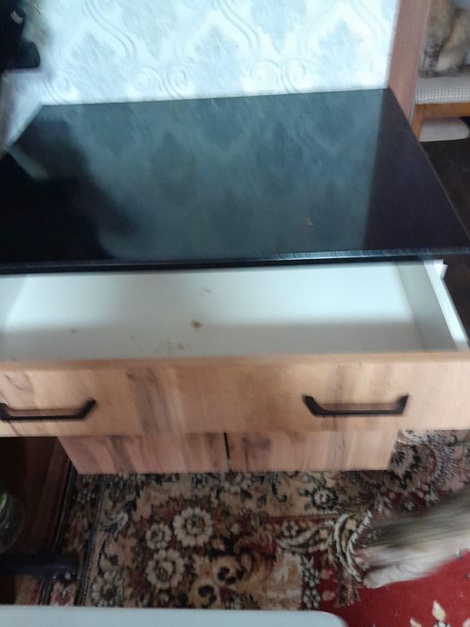 Отдам плиту и шкафчик