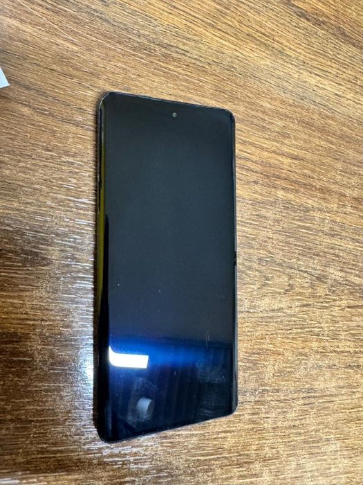 Honor x9b  в хорошем  состояние