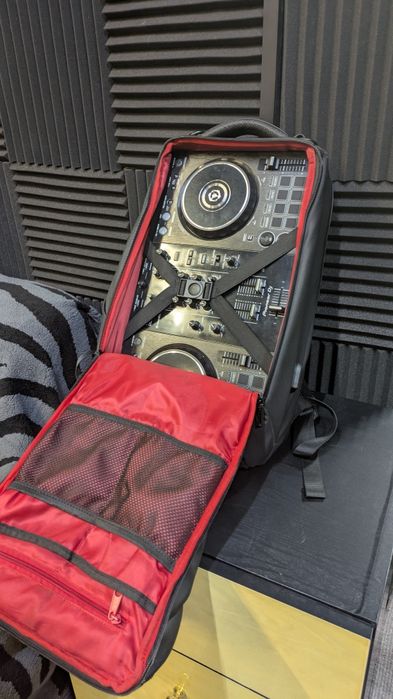 Продается DJ контроллер DDJ 400