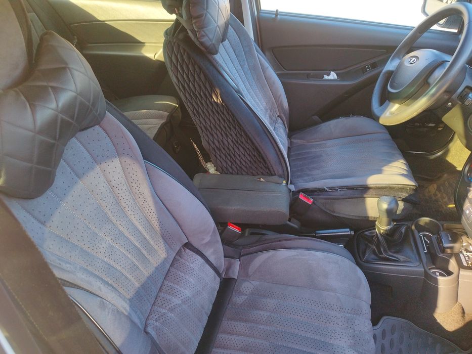 Продам машину LADA Granta 2014