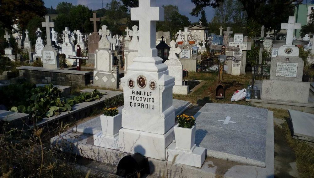 Loc de veci Campina, negociabil