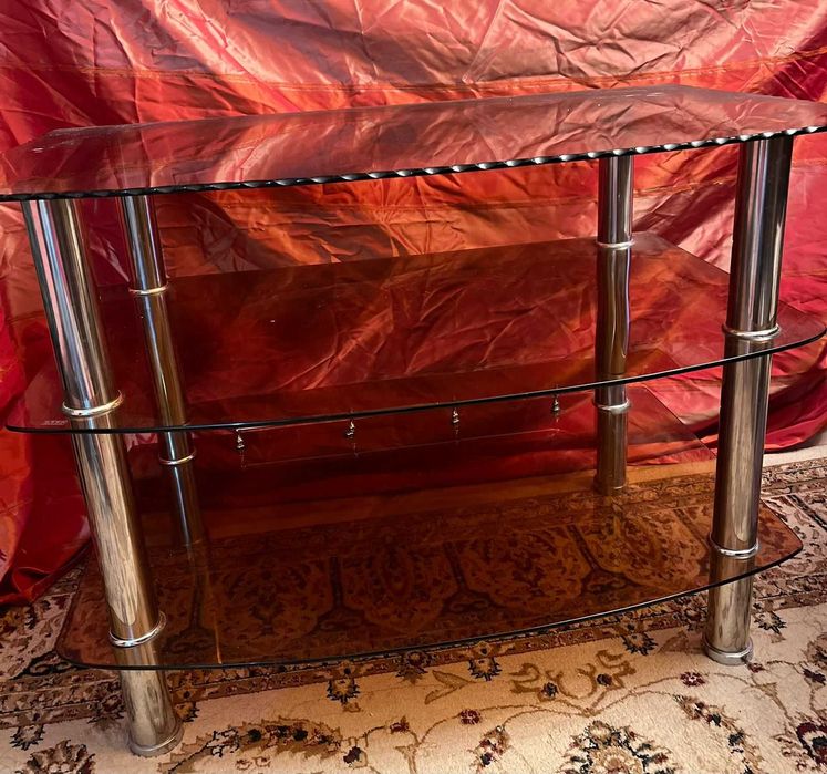 Подставка под телевизор стеклянный