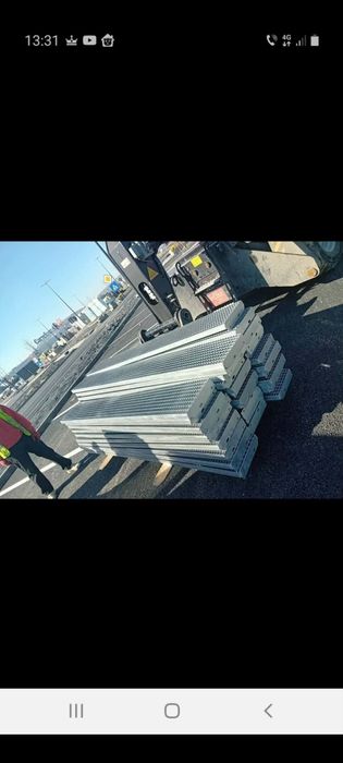 Trepte zincate la diferite dimensiuni debitam la dimensiunea dorită de
