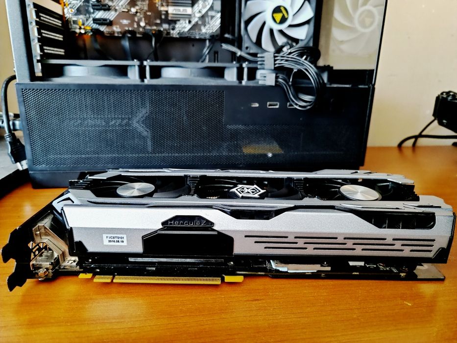 Placă Video Inno3D GeForce GTX 1080 iChill X3 HerculeZ – 8GB GDDR5X