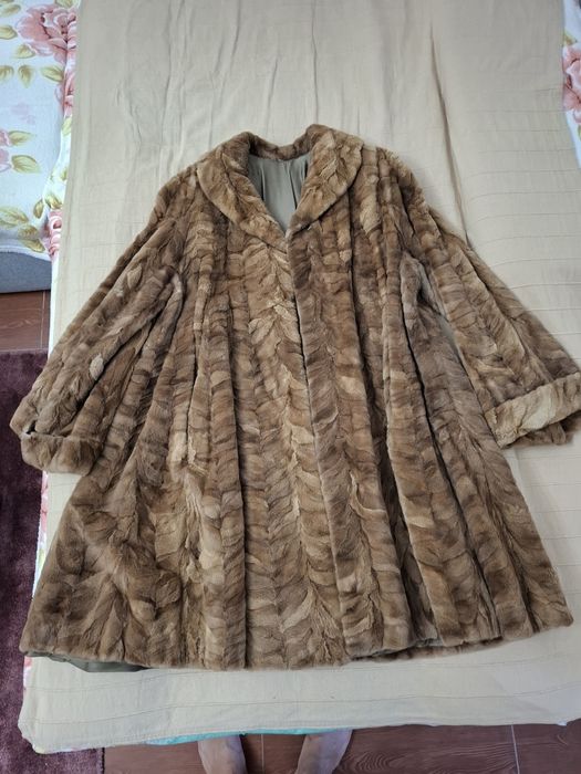 Haina de blana nurca naturala
