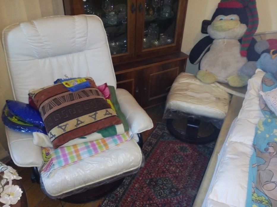 Vand Scaun+Taburete  pentru Masaj din Piele Profesional cu Telecomanda