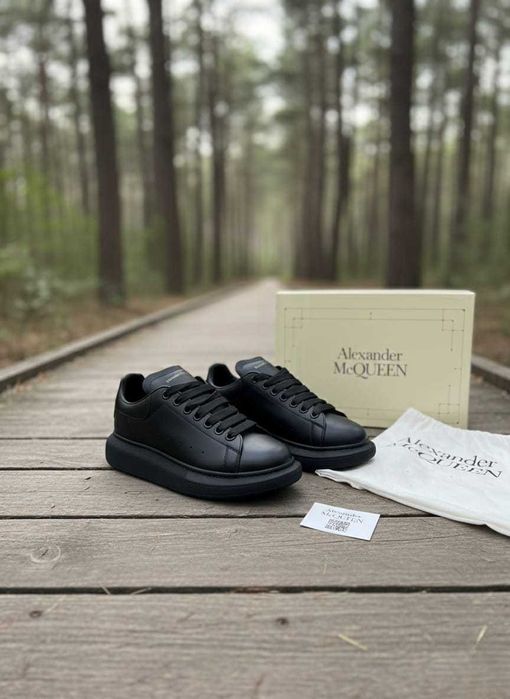 Alexander Mc Q u e e n Negru Complet - Full Box