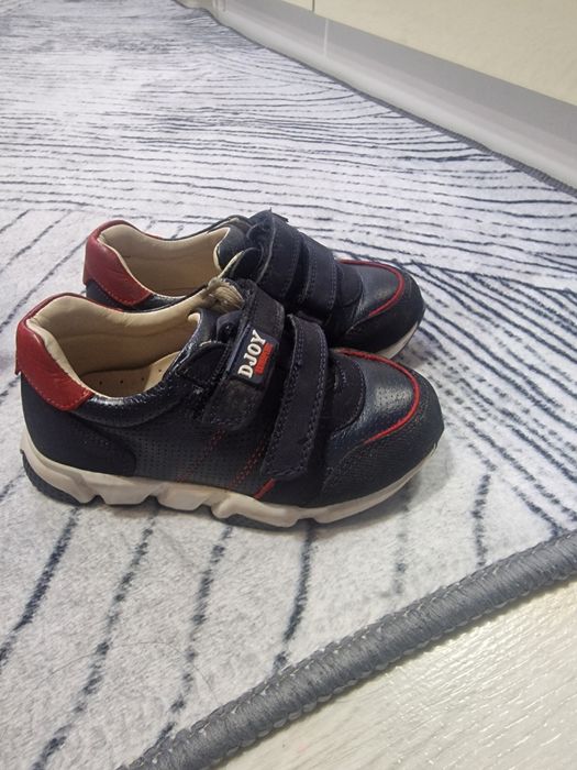 Продам обувь для мальчика