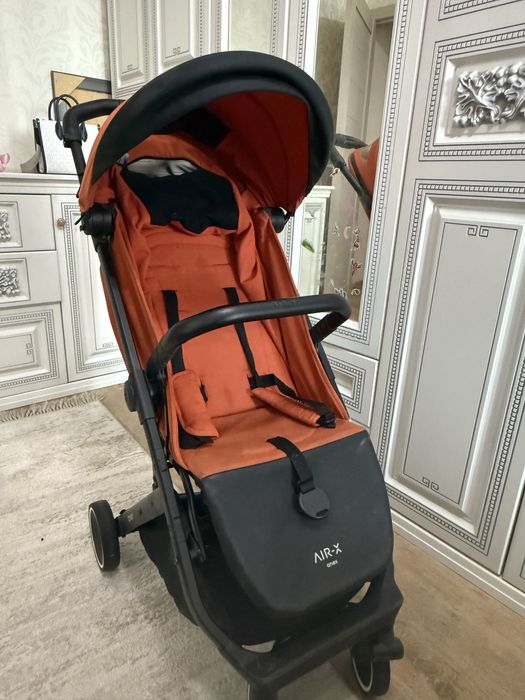 Продам коляску Анекс эйр х