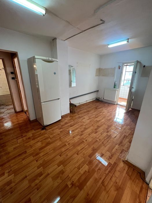 Vand apartament 2 camere in Rovinari judetul Gorj
