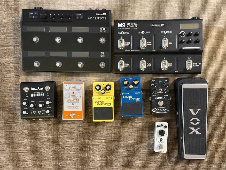 Multi-efecte si pedale de chitara Line 6, Strymon, Boss etc