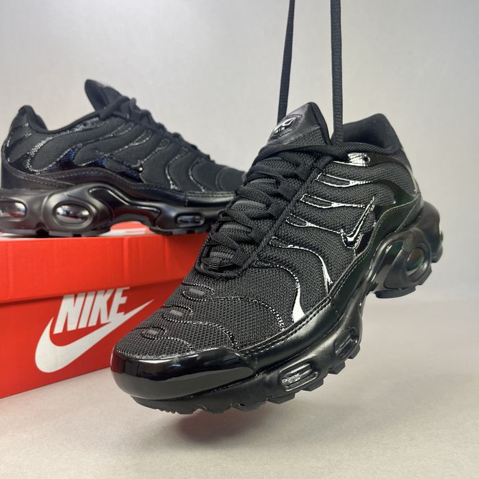 Nike Air Max Plus TN "Triple Black"! НОВИ!