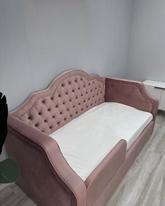 Кровать-диванчик для принцесс