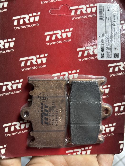 Продам колодки на мото