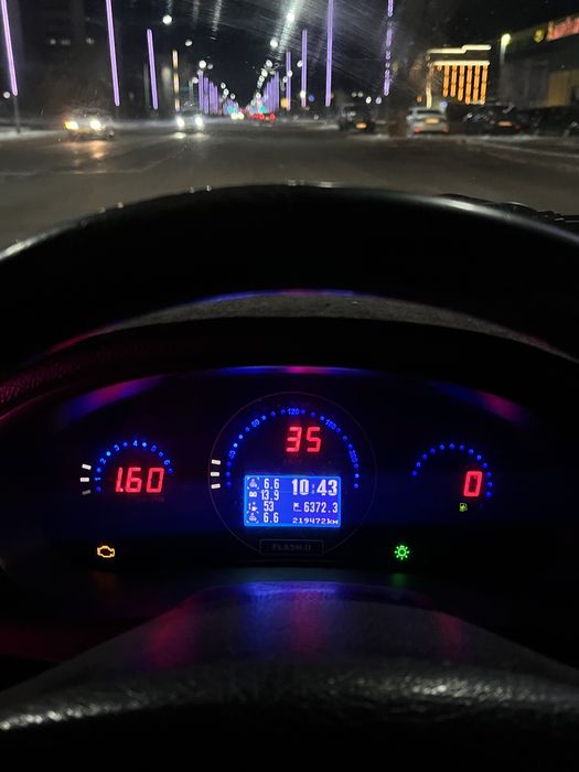 Приодам щиток прибор приора/ калина