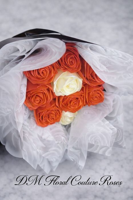 Вечни сътенени и ароматни съпунени Рози