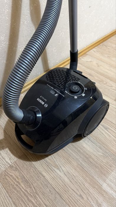 Продам пылесос Bosch