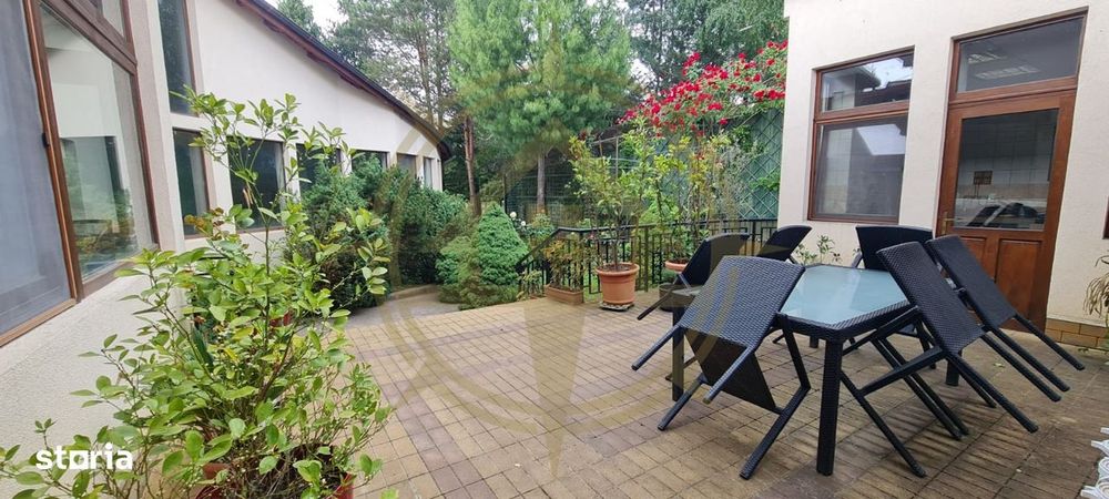 Dom00443 - vila la lac cu ponton si piscina snagov