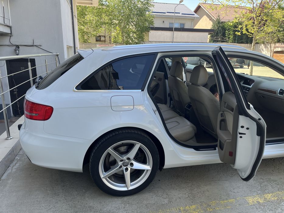 Audi A4 B8 -2012