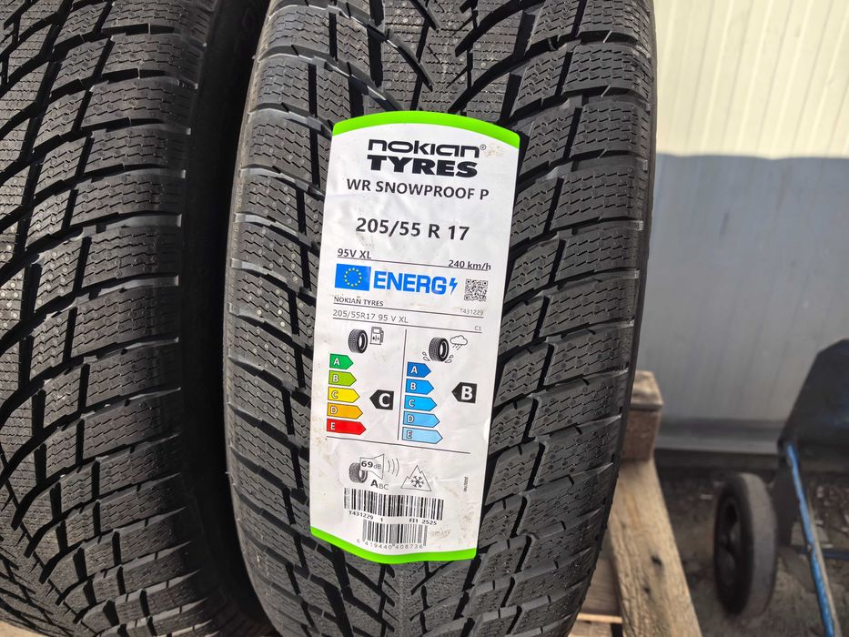 205/55/17 Нокиан ДОТ 2025 г - Чисто Нови