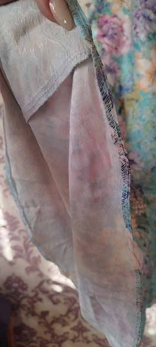 Продам вечерние платья