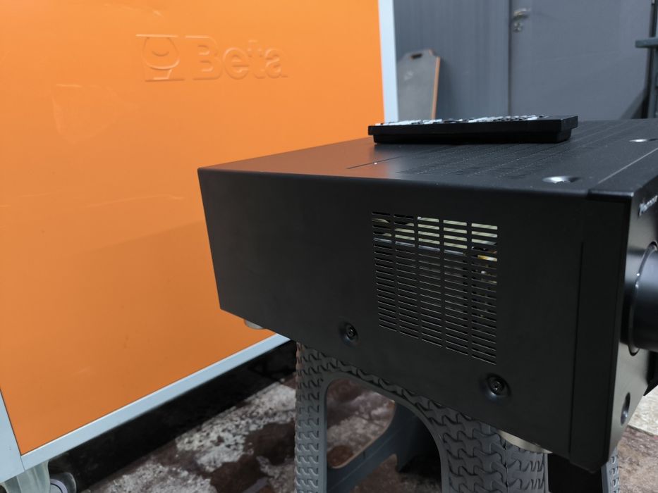 Pioneer vsx 930 7.2 channel Dolby Atmos