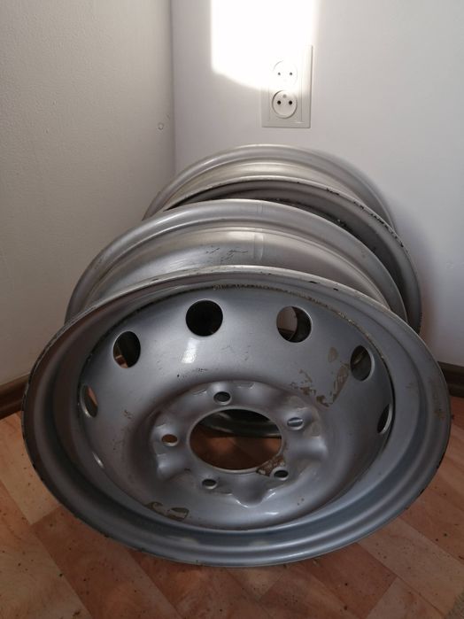 Диски автомобильные R16