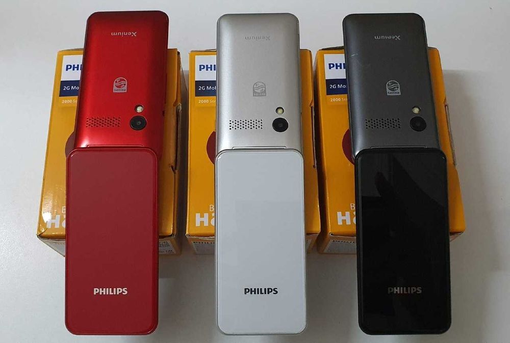 Сотовый телефон Philips Xenium E2601  Раскладушка