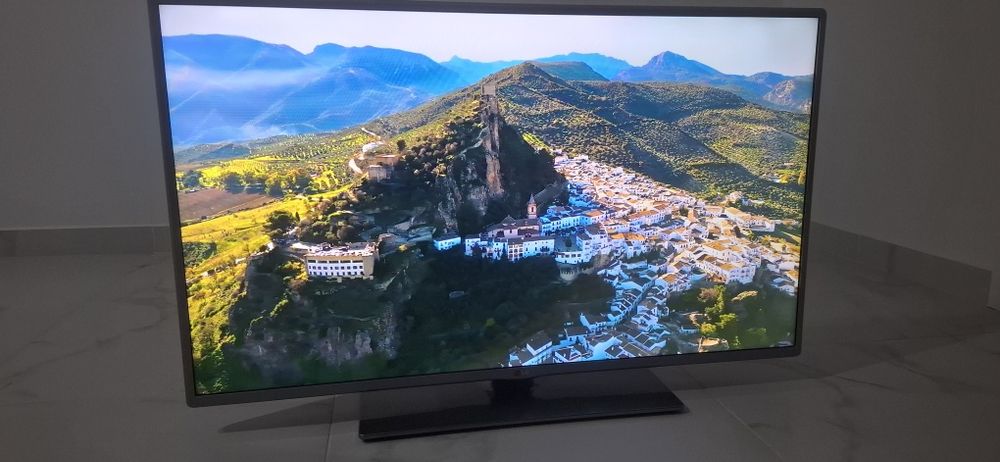 LG 42” Smart TV Full HD – LED-uri schimbate