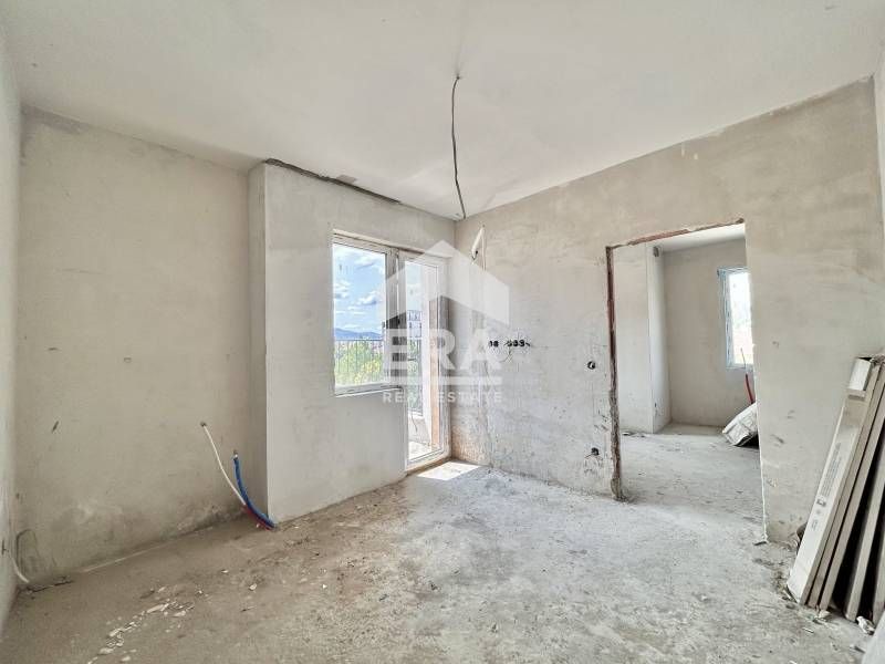 Продава се Двустаен апартамент в София, Красно село - 60 кв.м за 2500 €/кв.м - Снимка #1