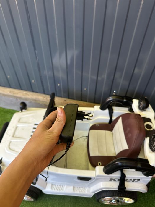 Детский машинка белый цвет