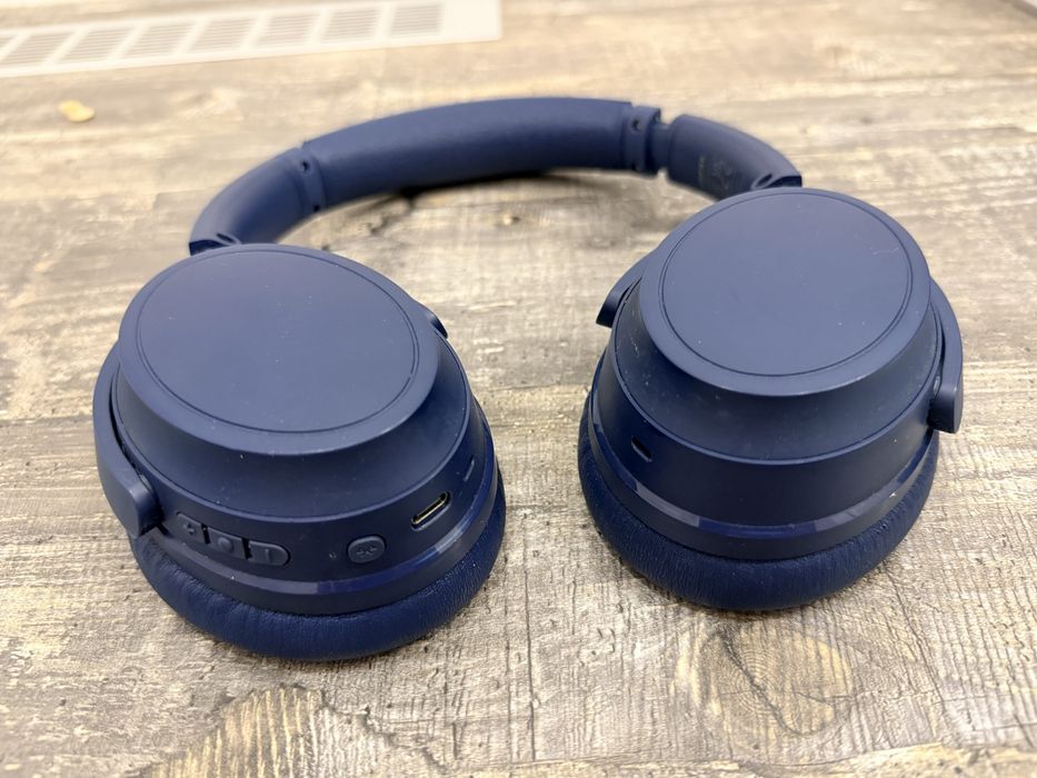 продам наушники EDIFIER 700Nb