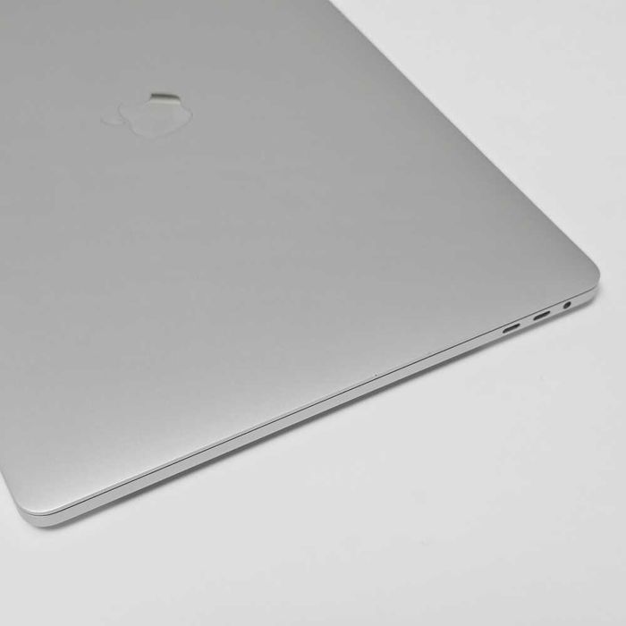 Macbook Pro 16" 2019 i7