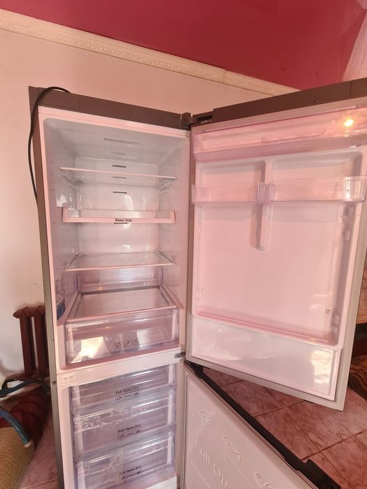 Холодильник Самсунг