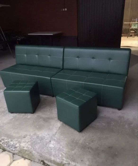 Диваны столы стулья для кафе баров ресторанов