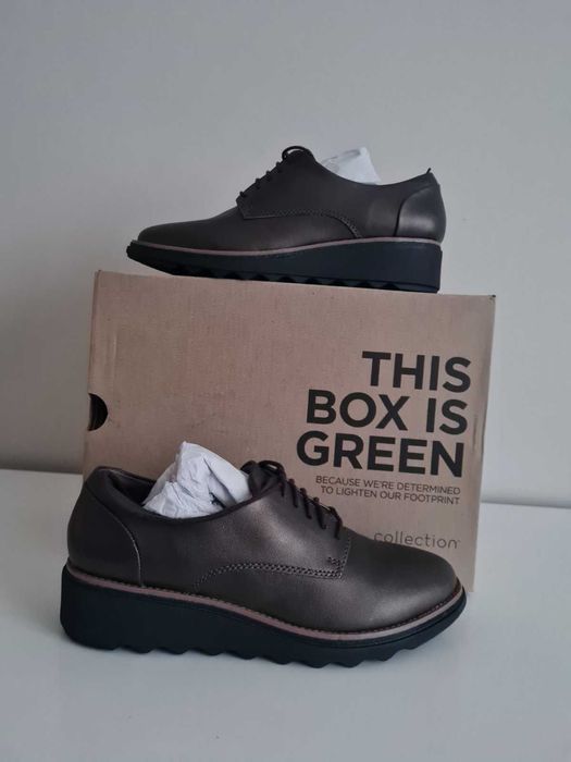 Нови дамски обувки Clarks номер 38