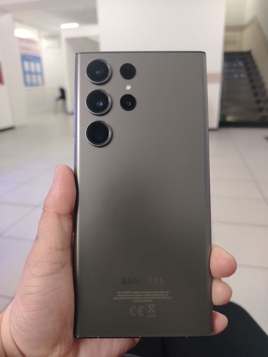 Самсунг ультра с 23