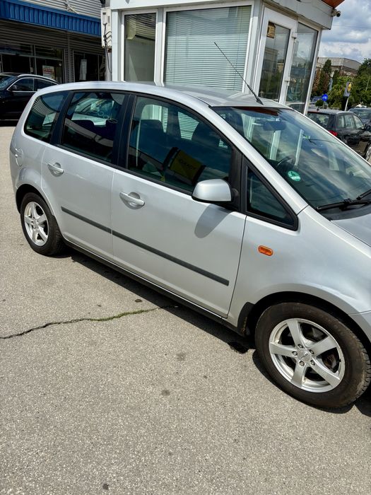 DE VANZARE ford focus c max 2004