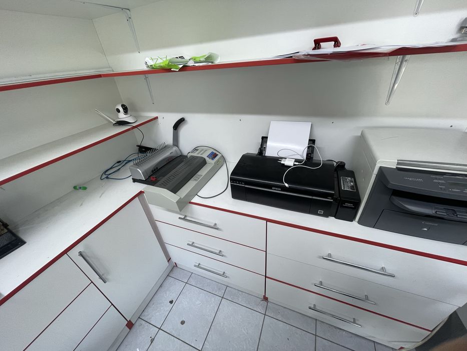 Продам мебель Стеллажи шкаф