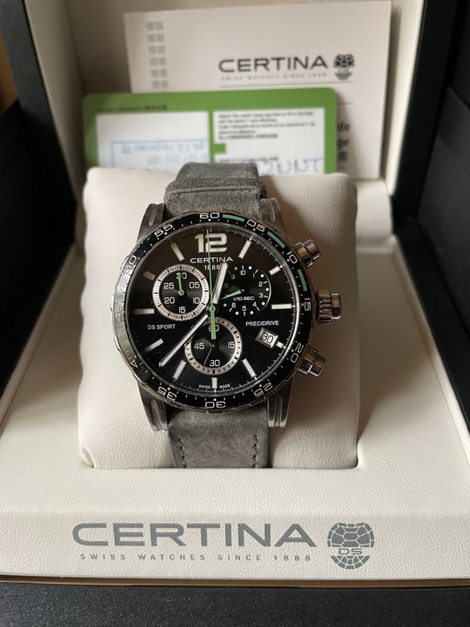 Продавам мъжки часовниk  Certina