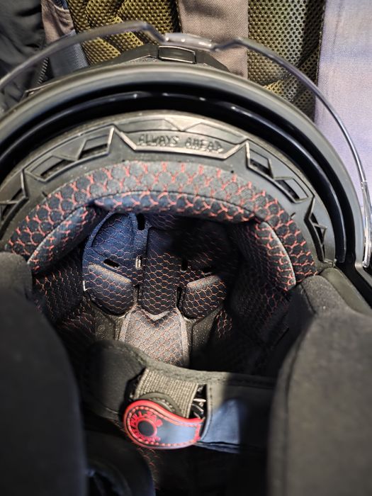 Модуларна каска за мотор LS2 Advant FF906