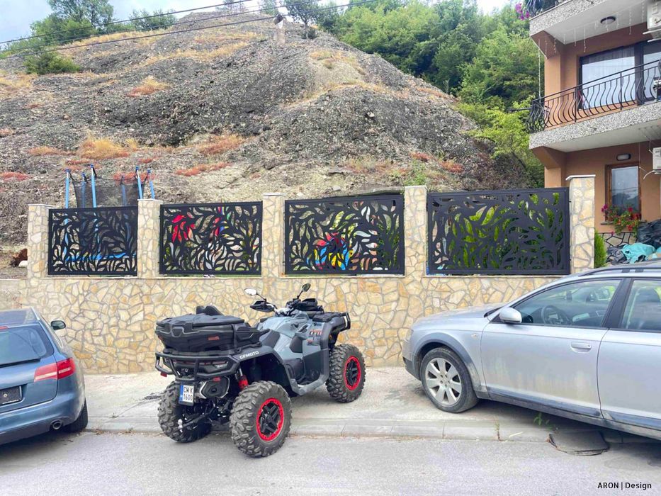 Оградни пана, врати и порти от високо качество!