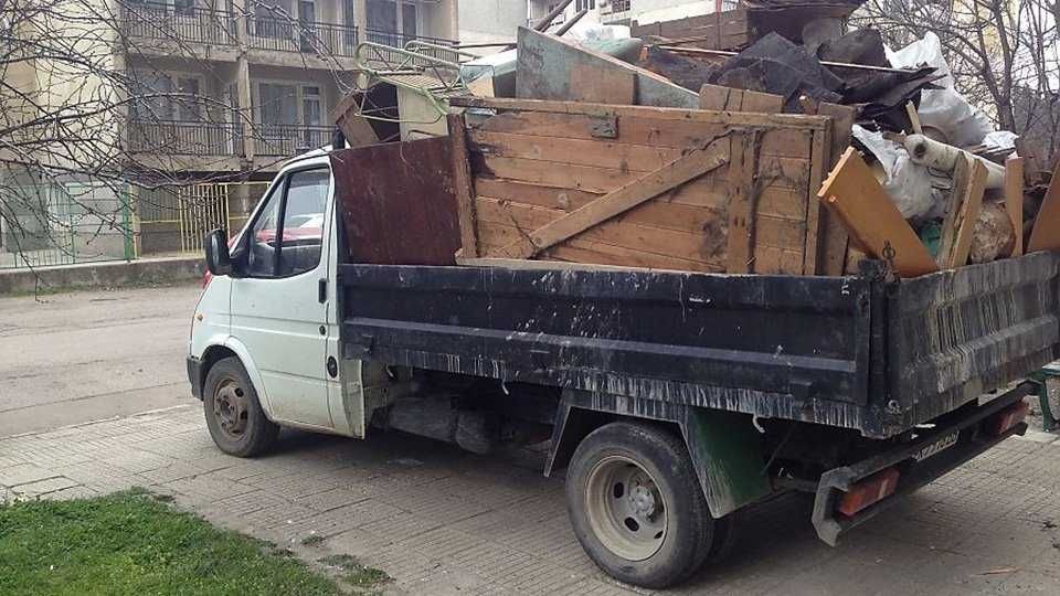 Къртене, Чистене, Извозване – Бързо и Чисто