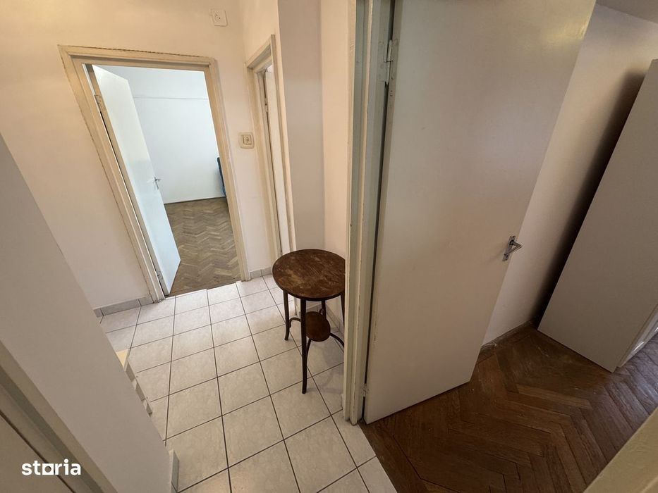 Apartament 2 camere decomandat zona Tomis Mall - Ștefan cel Mare - Eta